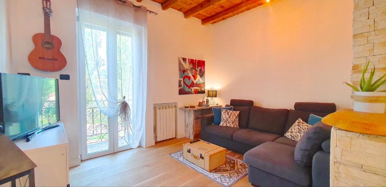 Casa Valle Parco Lambro Albiate Luaran gambar
